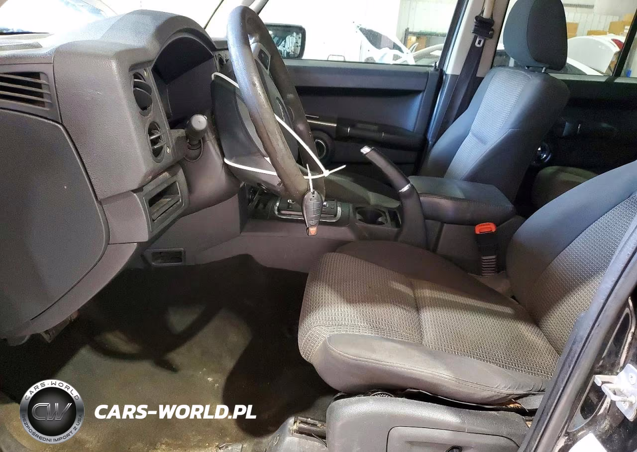 2010 Jeep Commander Sport VIN:1J4RH4GK0AC157746 - 7