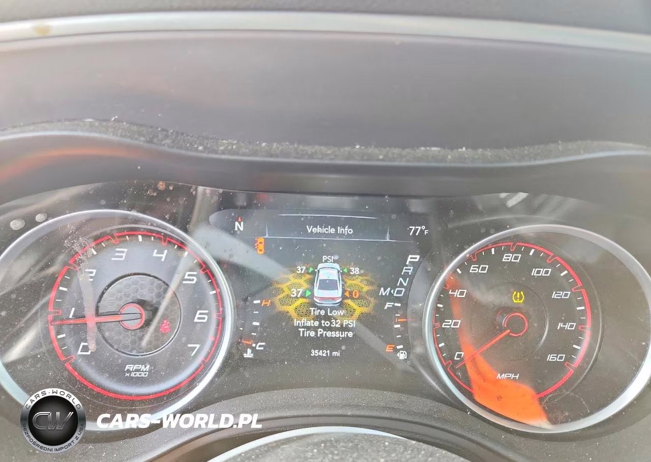 2022 Dodge Charger R-T VIN:2C3CDXCT8NH175930 - 9
