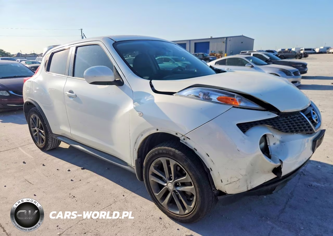 2013 Nissan Juke S VIN:JN8AF5MR6DT216629 - 4
