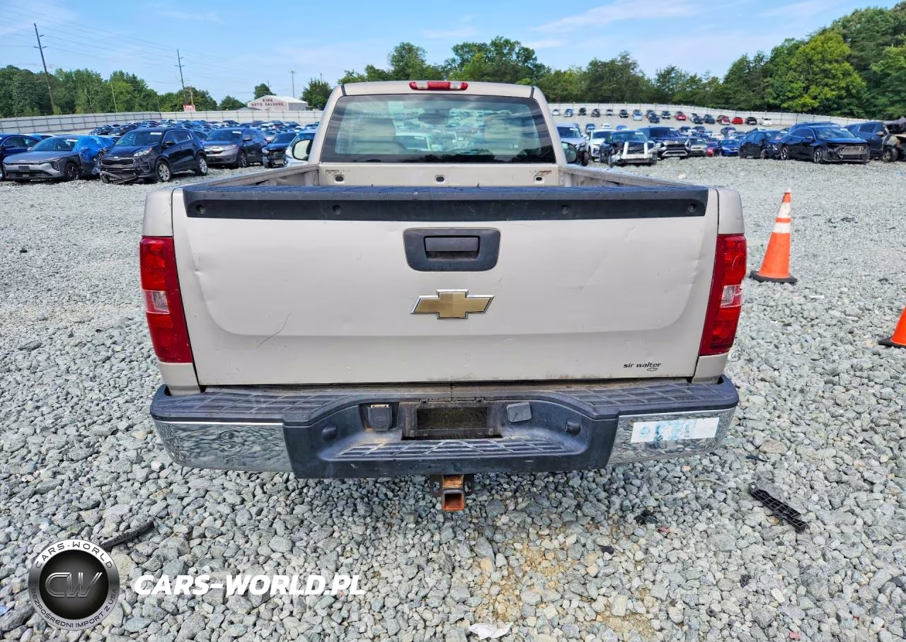 2007 Chevrolet Silverado C1500 VIN:1GCEC14C37Z554601 - 6