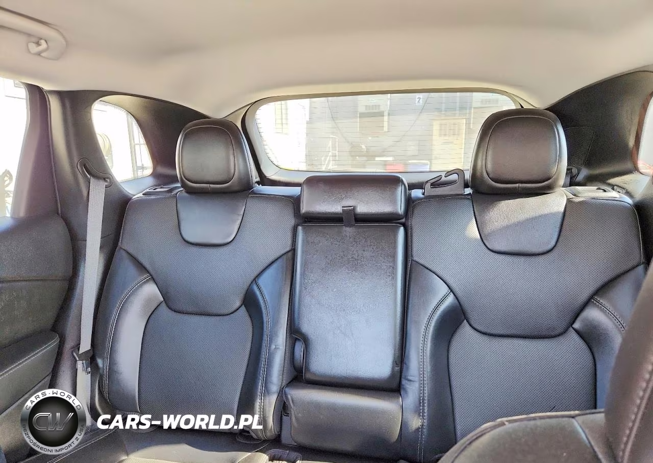 2021 Jeep Cherokee Latitude Lux VIN:1C4PJLMN7MD107077 - 10