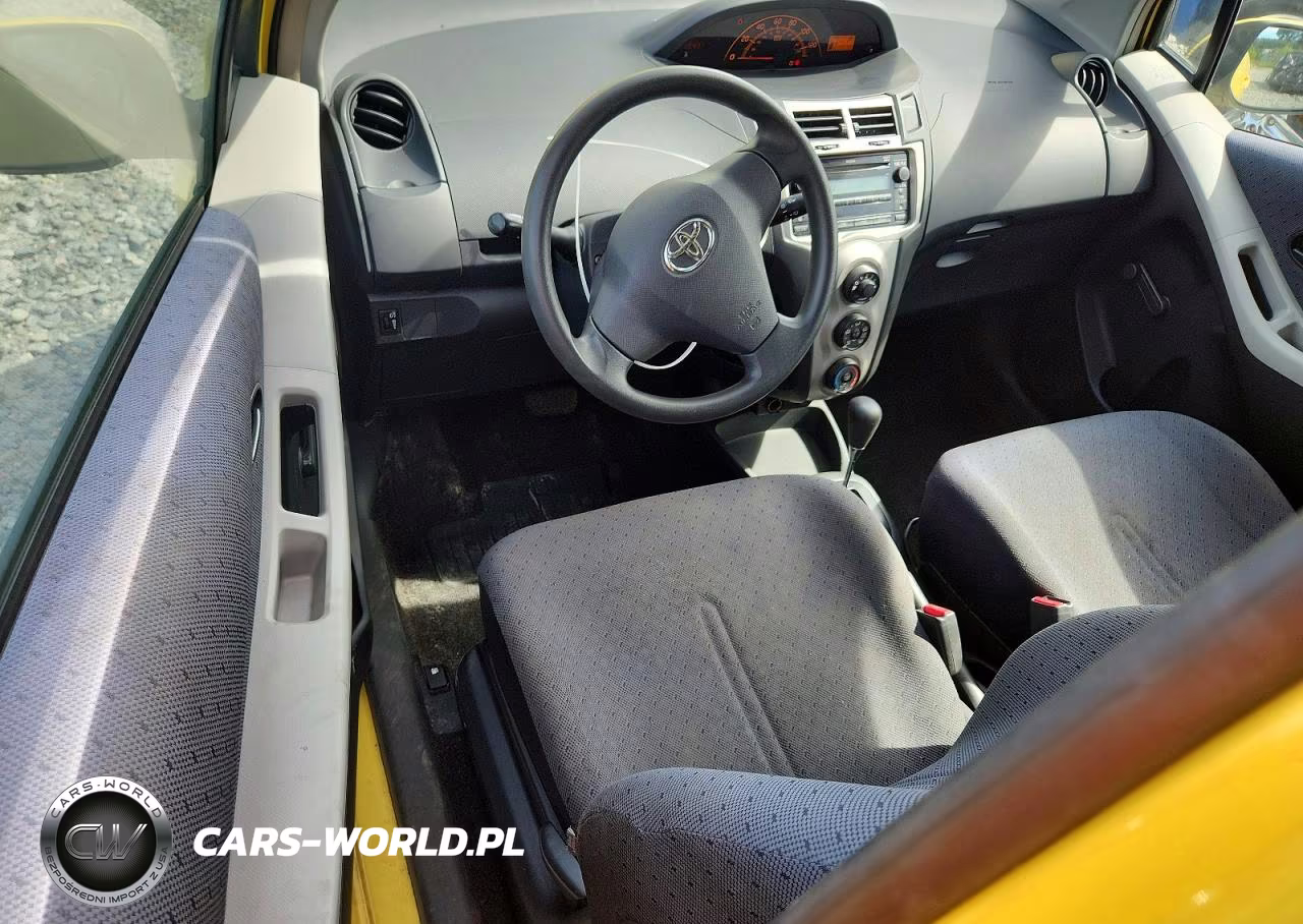 2010 Toyota Yaris Base VIN:JTDJT4K38A5294326 - 8