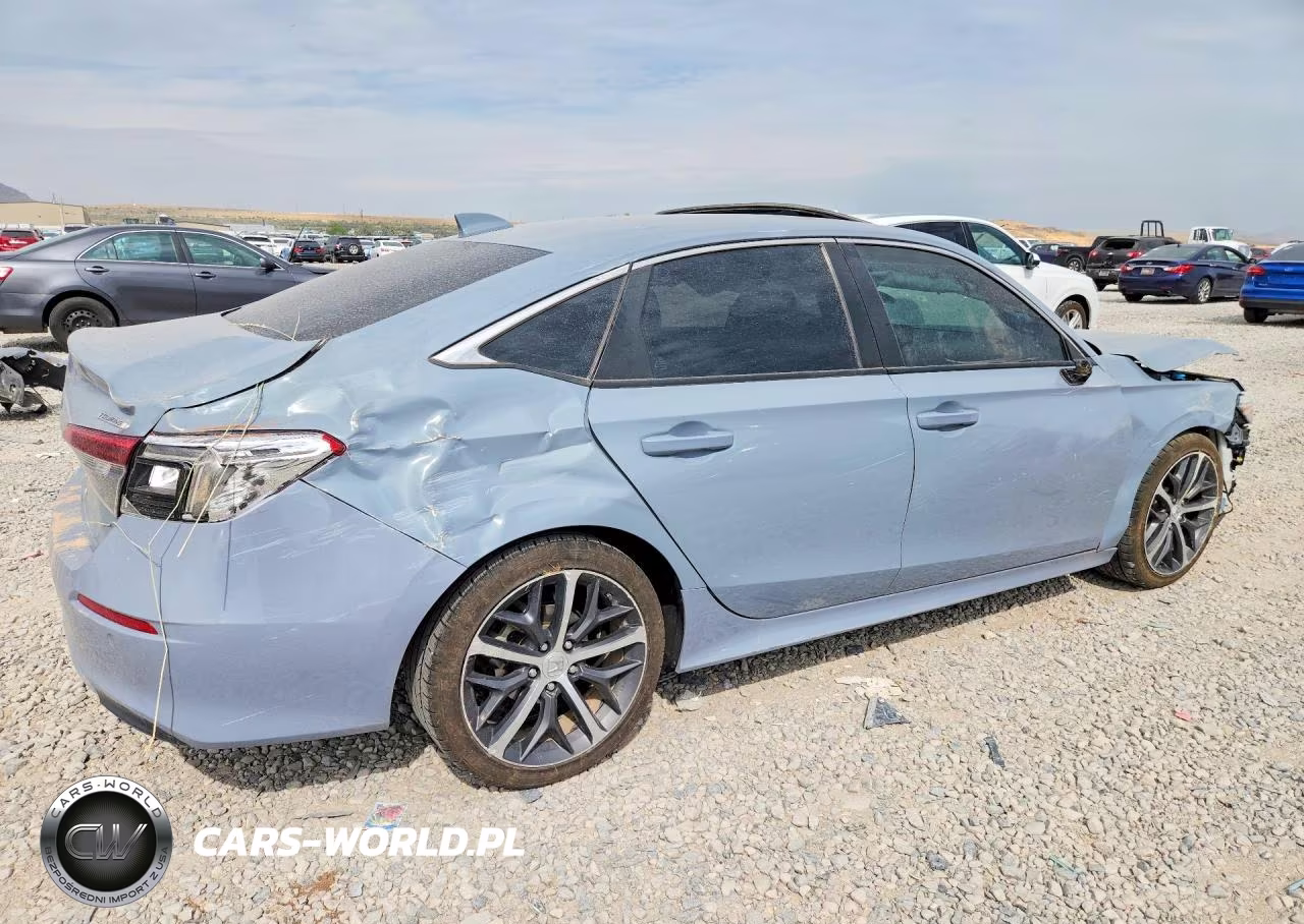 2023 Honda Civic Touring VIN:2HGFE1F91PH314934 - 3