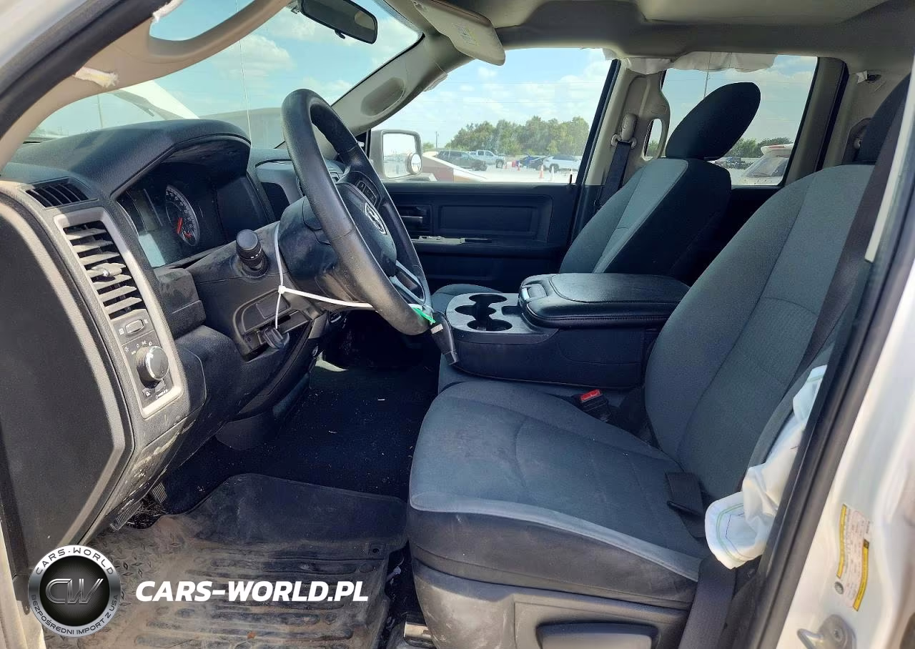2021 Ram 1500 Classic Tradesman VIN:1C6RR7FG8MS515713 - 7