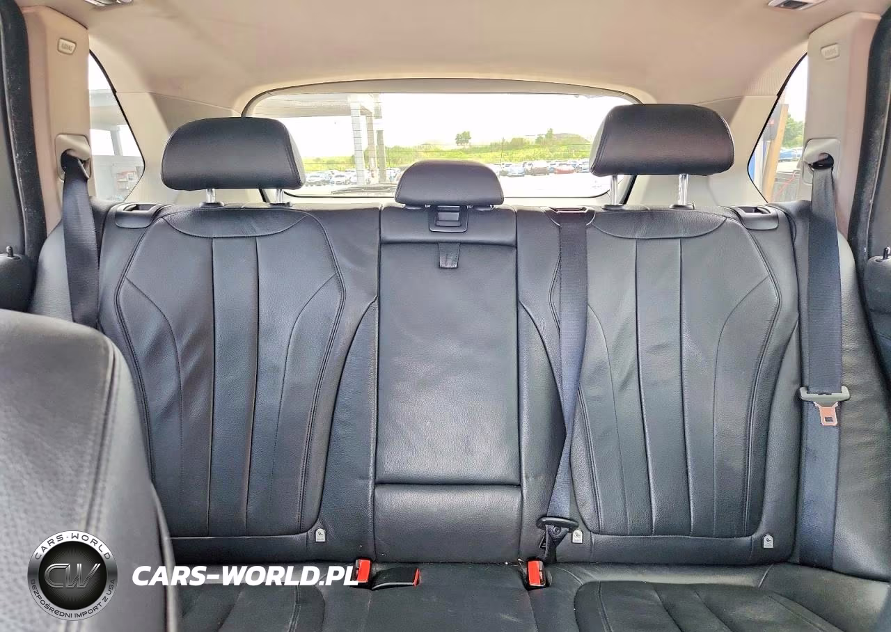 2015 BMW X5 xDrive35I VIN:5UXKR0C55F0K70192 - 10