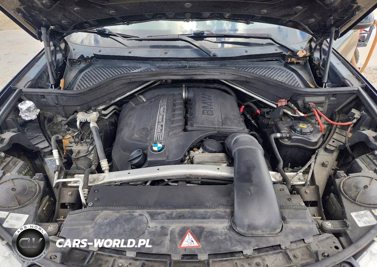 2015 BMW X5 xDrive35I VIN:5UXKR0C55F0K70192 - 12
