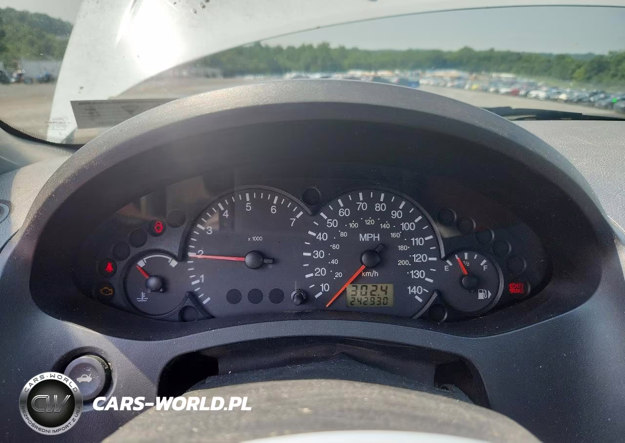 2006 Ford Focus Zx3 VIN:1FAHP31N46W255157 - 9