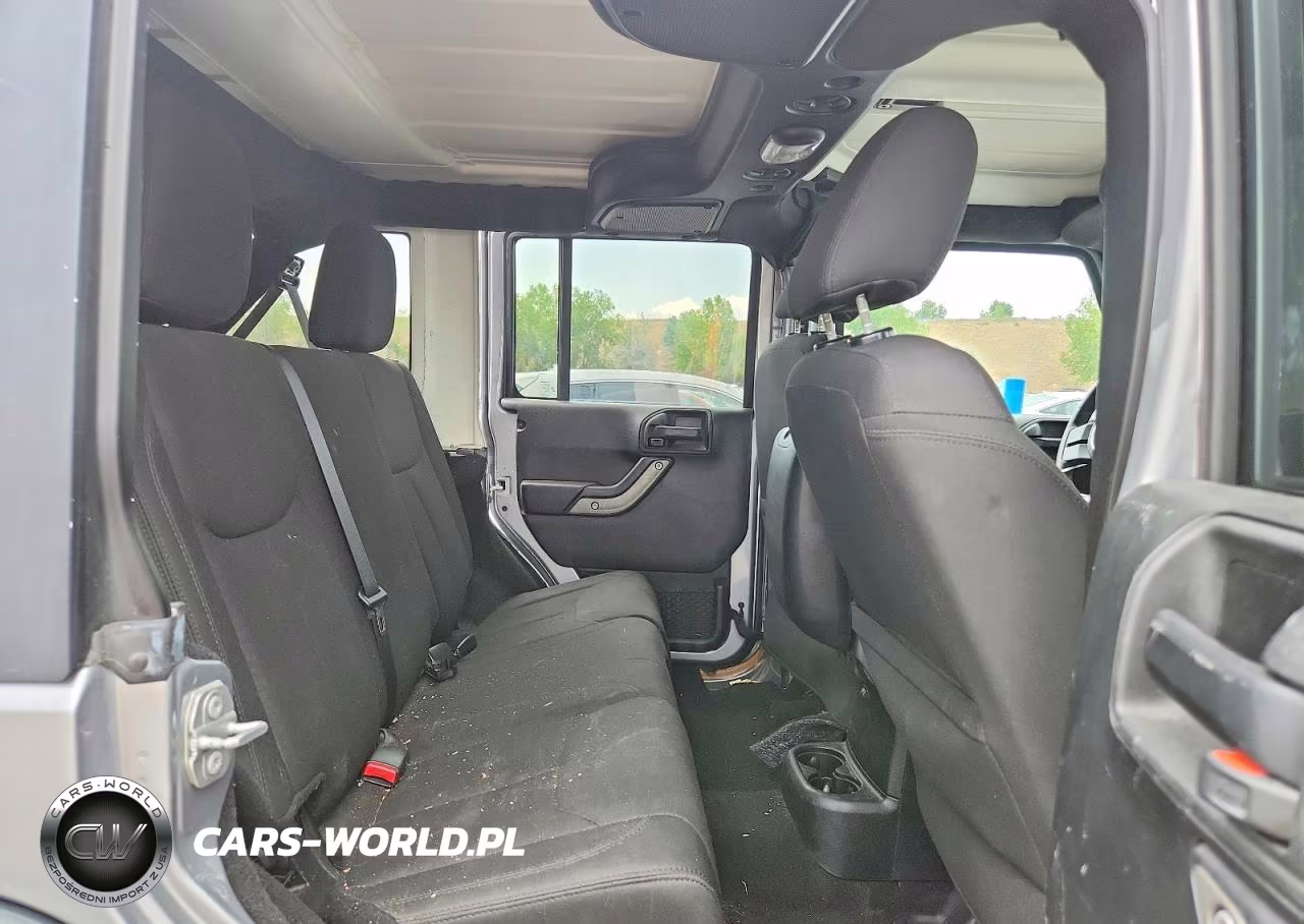 2017 Jeep Wrangler Unlimited Sport VIN:1C4BJWDGXHL624284 - 11