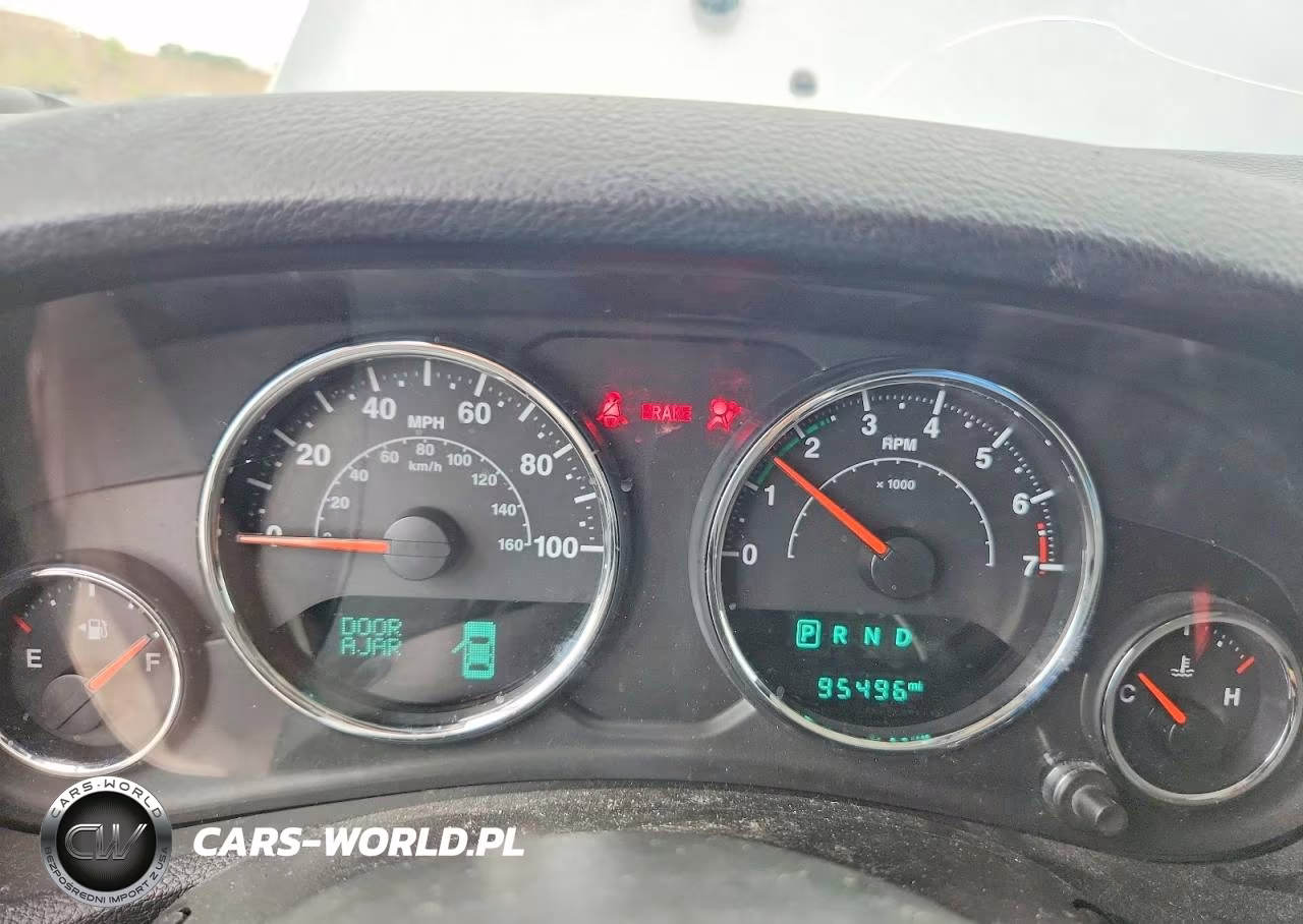 2017 Jeep Wrangler Unlimited Sport VIN:1C4BJWDGXHL624284 - 9