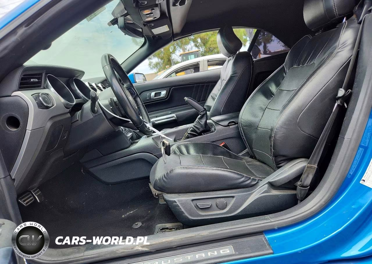 2020 Ford Mustang VIN:1FATP8UH6L5131843 - 7