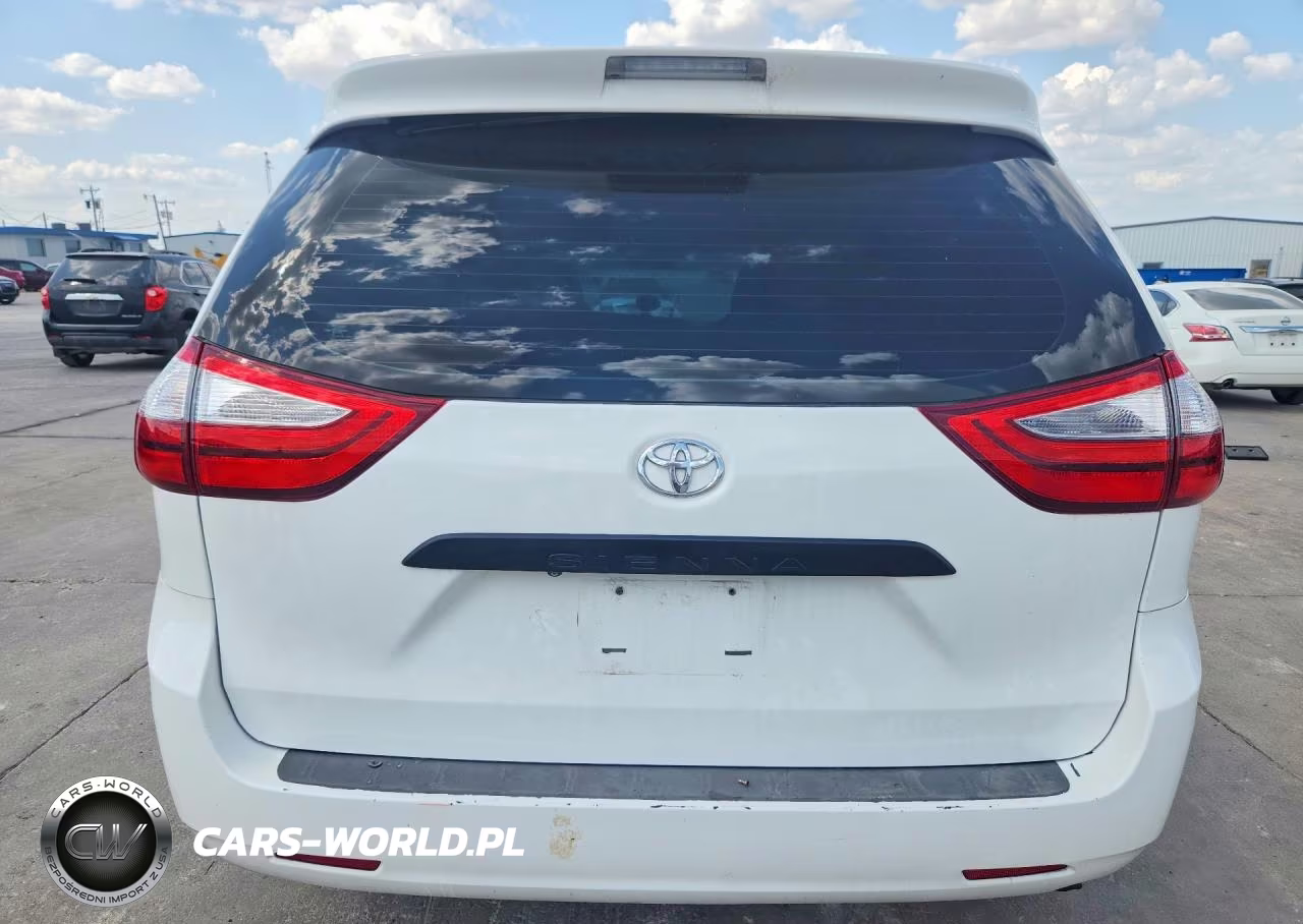 2015 Toyota Sienna L 7-Passenger VIN:5TDZK3DC4FS644176 - 6