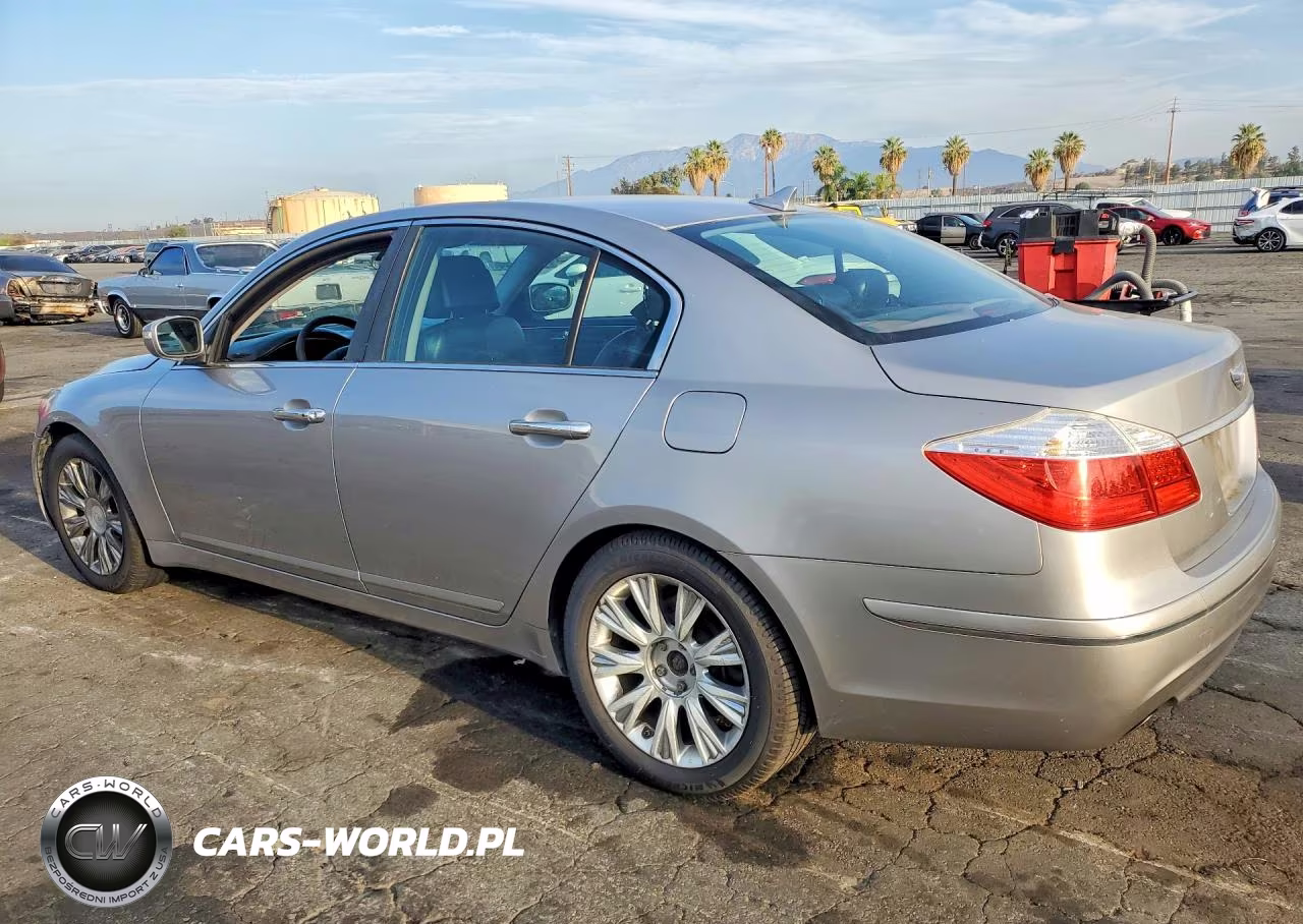 2011 Hyundai Genesis 3.8L VIN:KMHGC4DEXBU114016 - 2