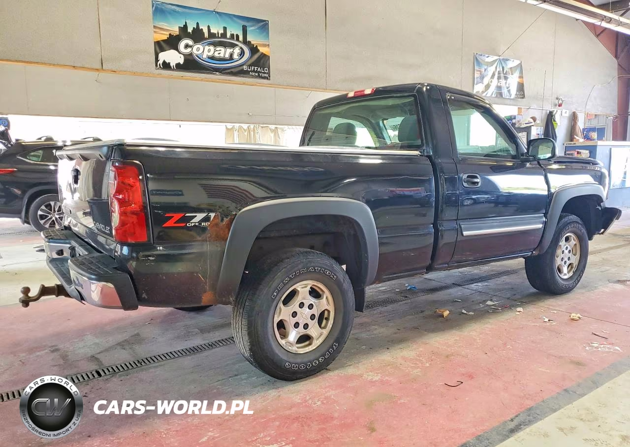 2004 Chevrolet Silverado K1500 VIN:1GCEK14T64Z122163 - 3