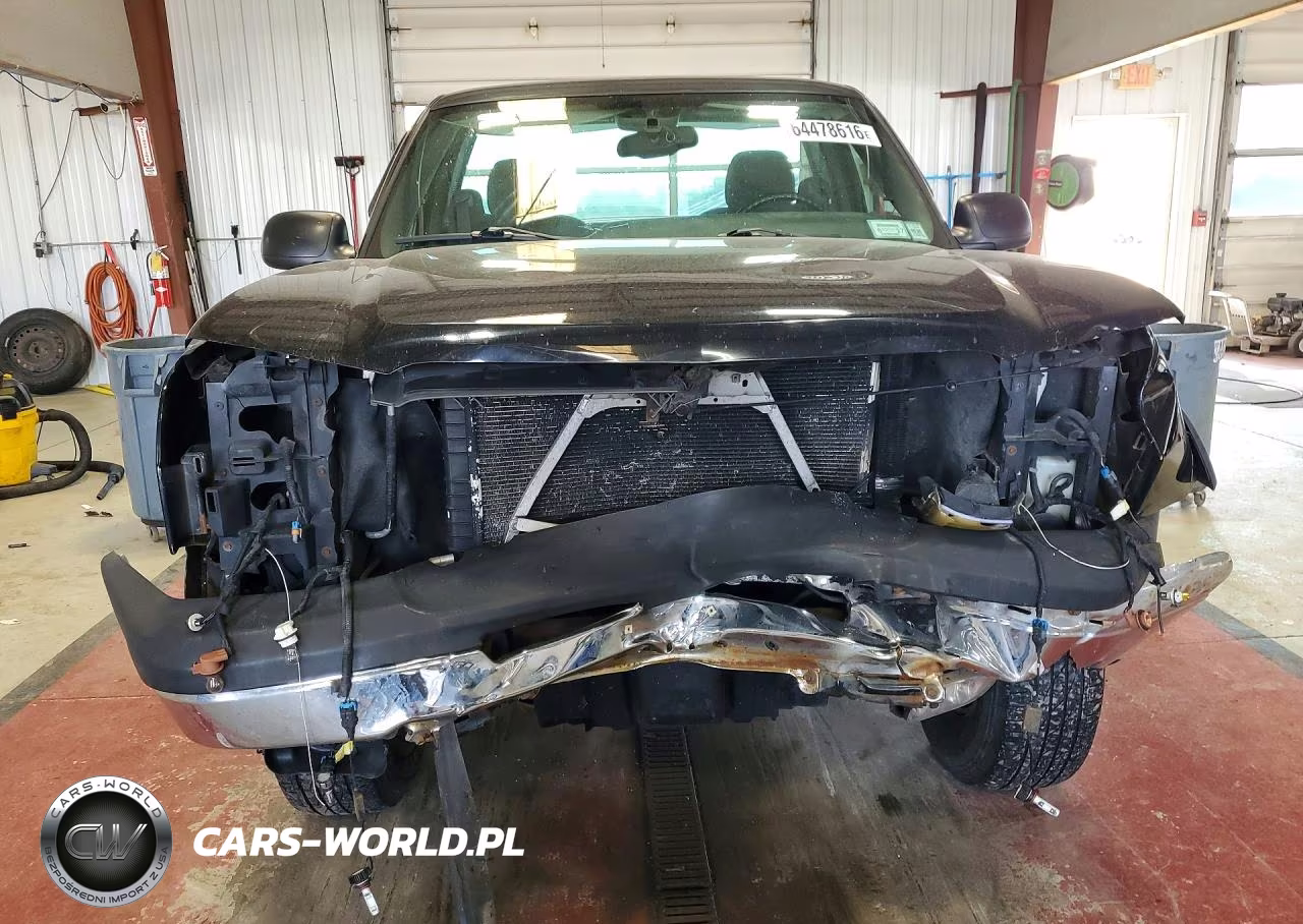 2004 Chevrolet Silverado K1500 VIN:1GCEK14T64Z122163 - 5