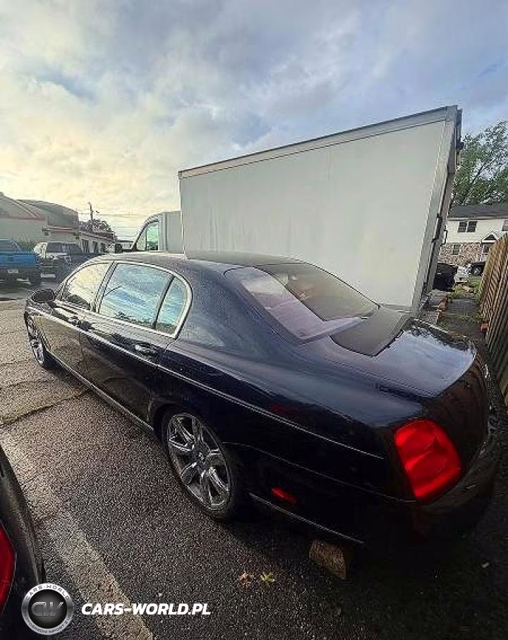 2006 Bentley Continental Flying Spur VIN:SCBBR53W16C036446 - 3