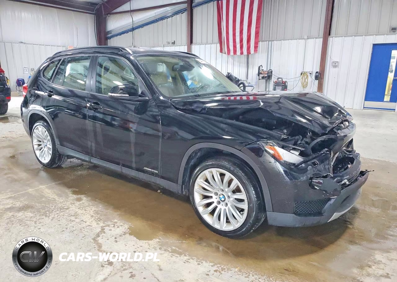 2013 BMW X1 xDrive28I VIN:WBAVL1C52DVR82811 - 4