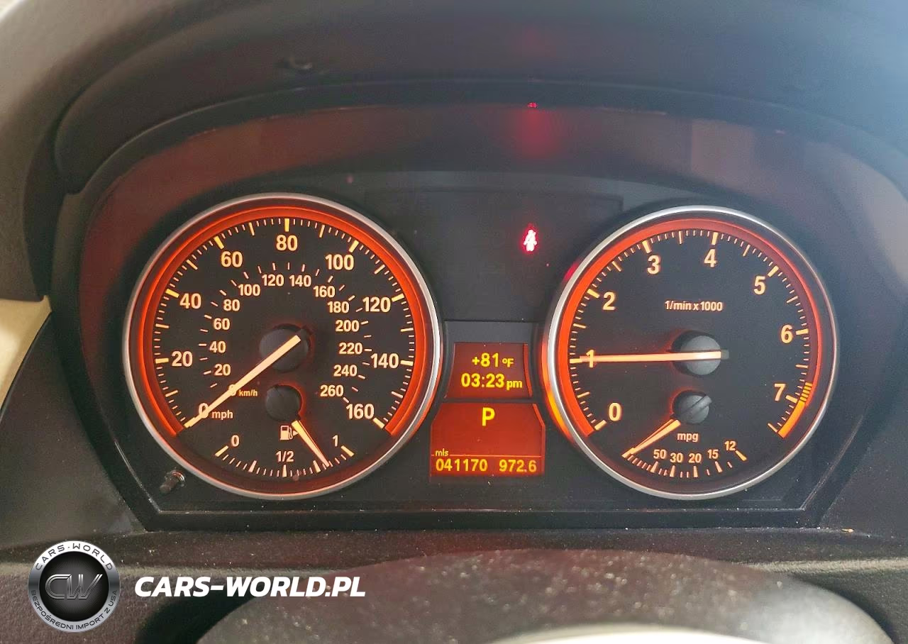 2013 BMW X1 xDrive28I VIN:WBAVL1C52DVR82811 - 9