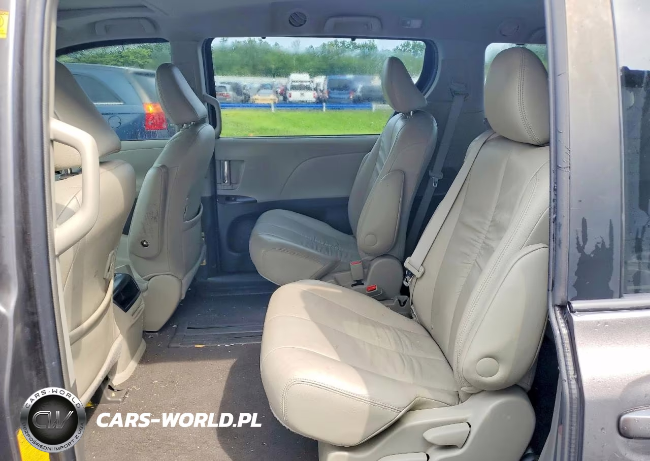 2011 Toyota Sienna Xle 8-Passenger VIN:5TDYK3DC7BS013024 - 11