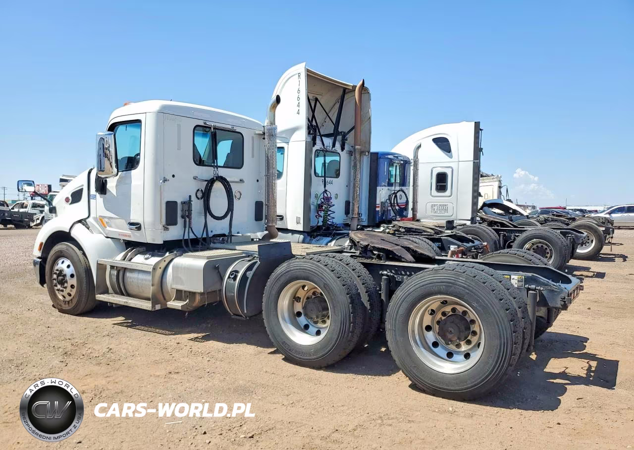 2019 Peterbilt 579 - Semi Truck VIN:1XPBDP9X4KD630524 - 2