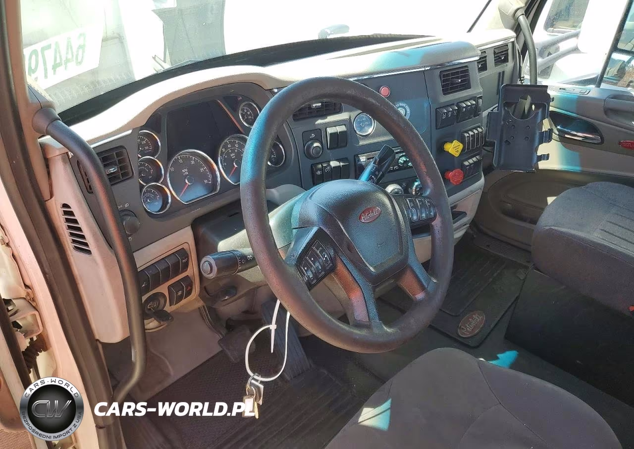 2019 Peterbilt 579 - Semi Truck VIN:1XPBDP9X4KD630524 - 8