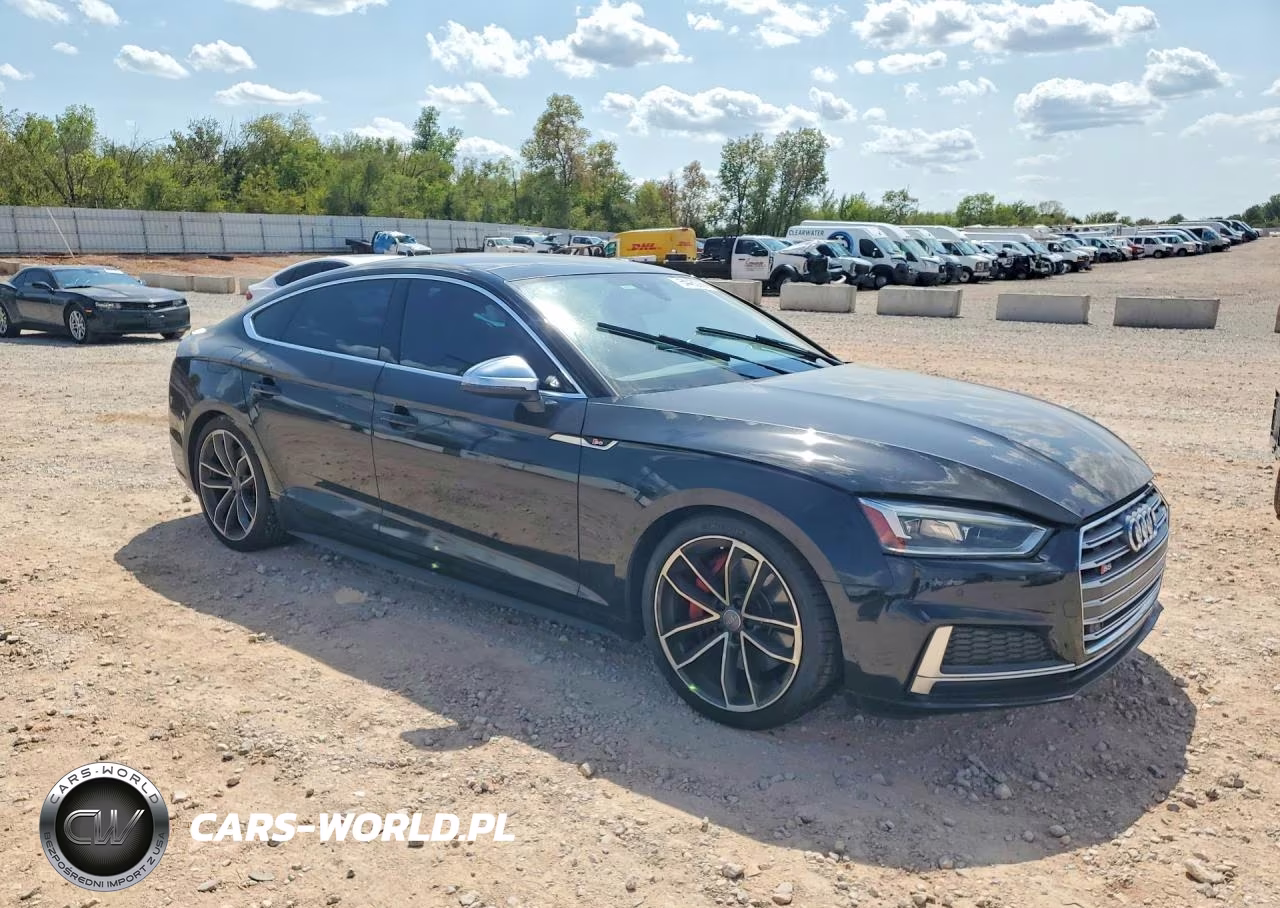 2018 Audi S5 Premium Plus VIN:WAUB4CF57JA114989 - 4