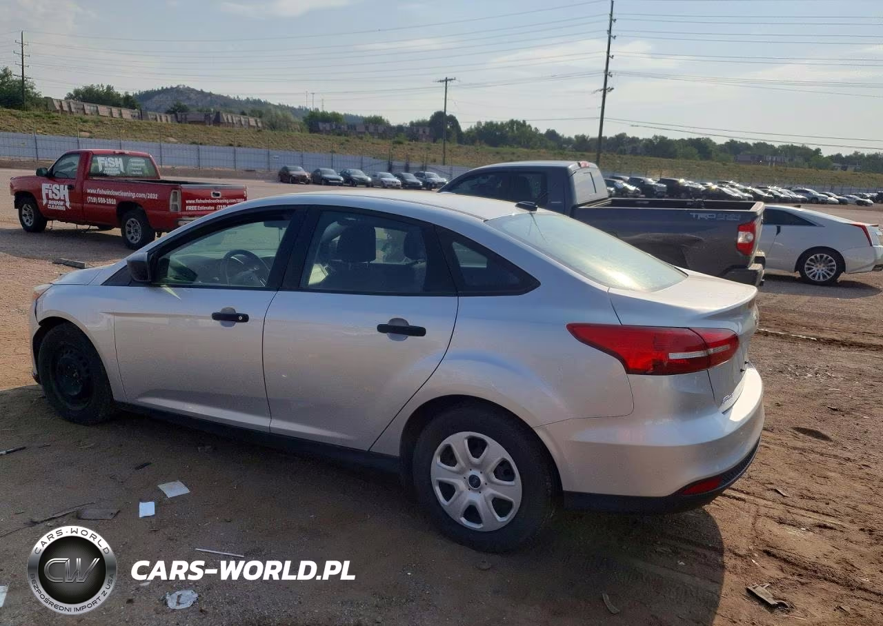 2017 Ford Focus S VIN:1FADP3E25HL328958 - 2