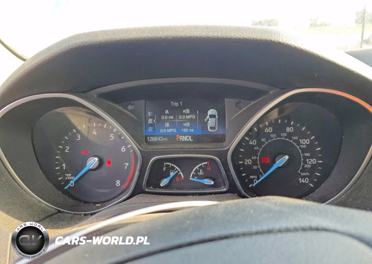 2017 Ford Focus S VIN:1FADP3E25HL328958 - 9