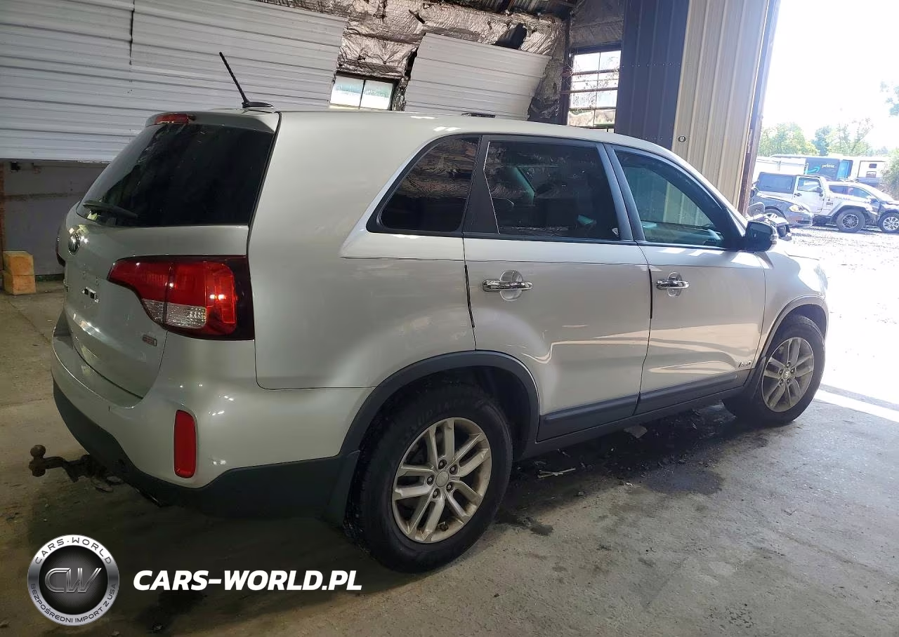 2015 Kia Sorento Lx VIN:5XYKTCA62FG610506 - 3