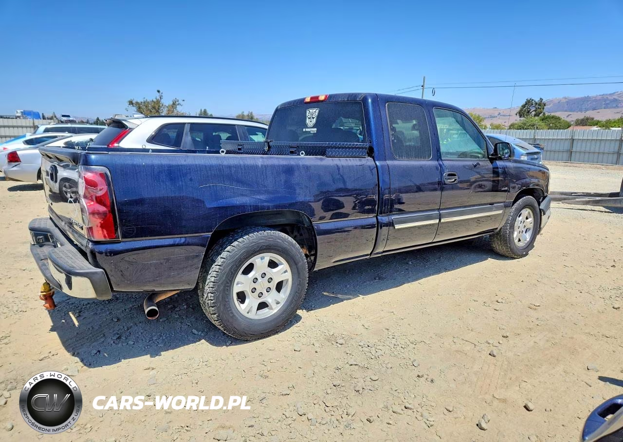 2005 Chevrolet Silverado C1500 VIN:1GCEC19V85Z353896 - 3