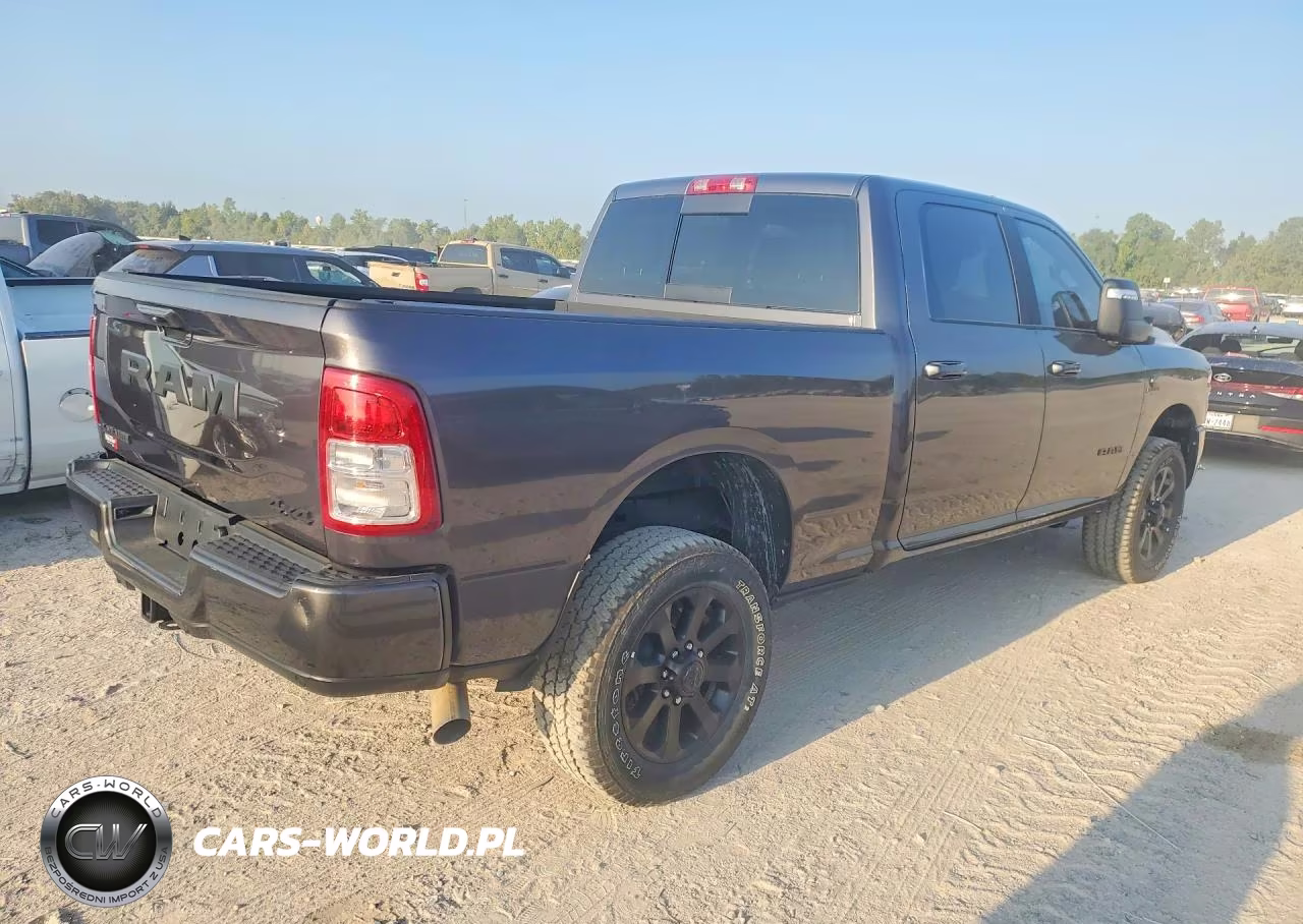 2026 Ram 2500 Laramie VIN:3C63R5FLXTG1634XX - 3