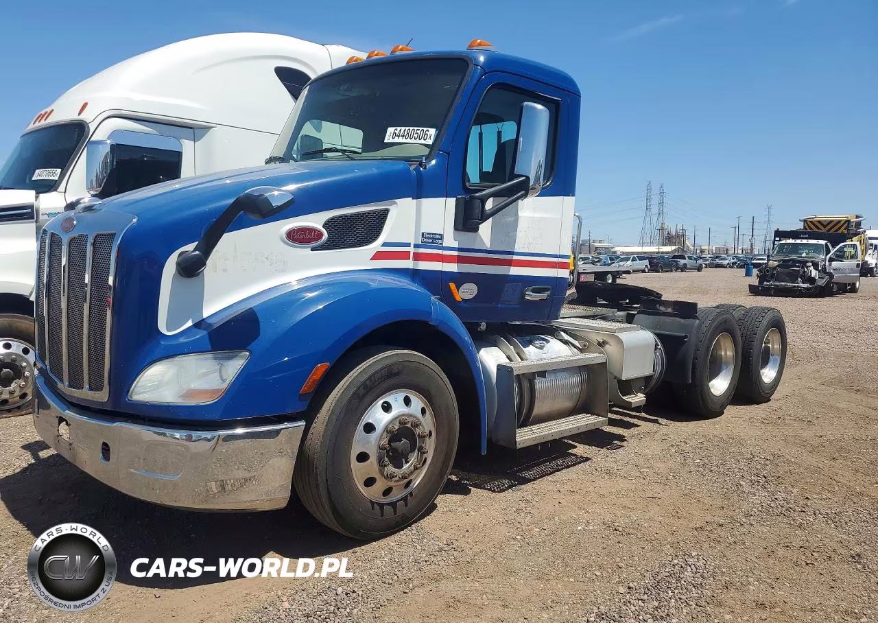 2019 Peterbilt 579 Semi Truck
