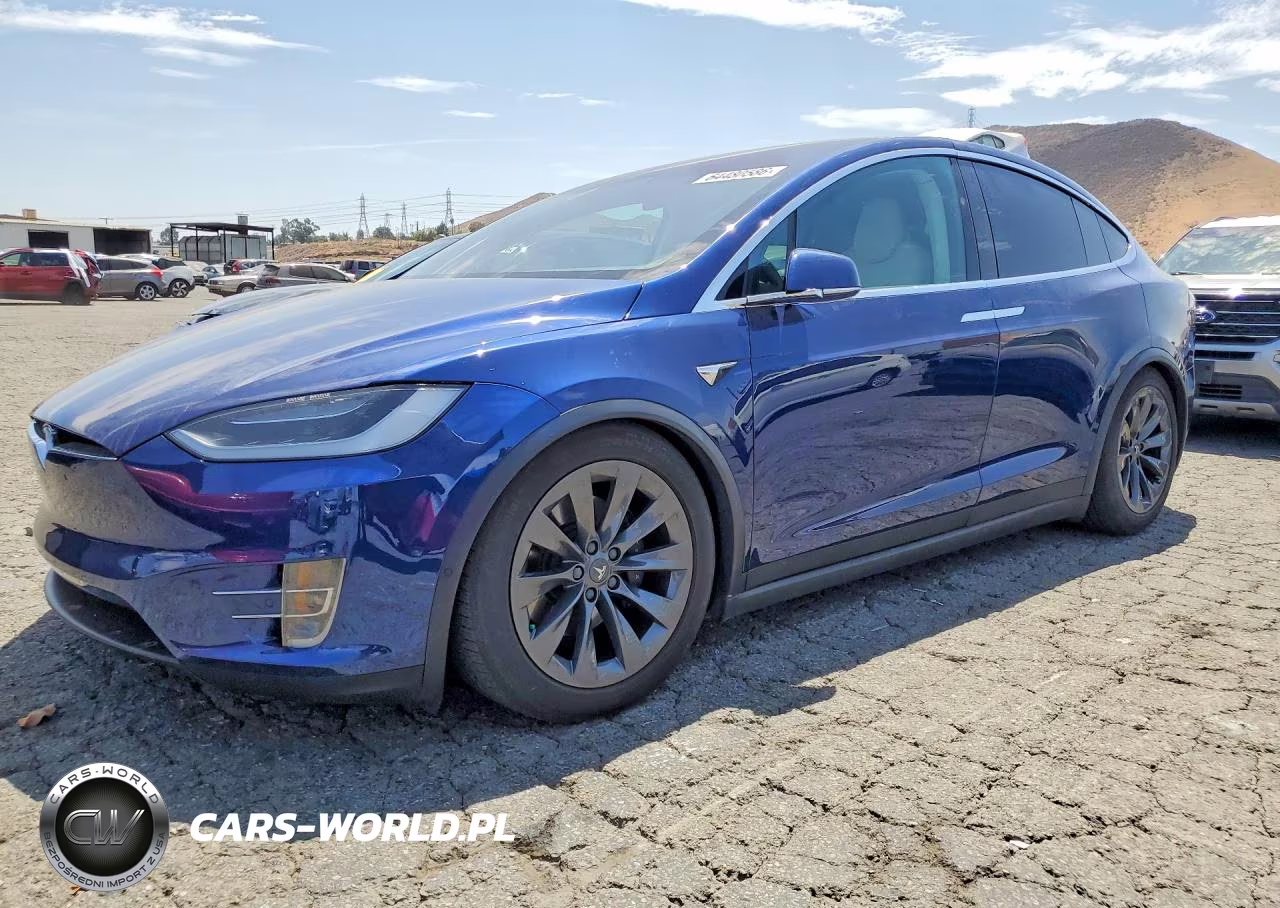 2017 Tesla Model X VIN:5YJXCBE22HF078482 - 1