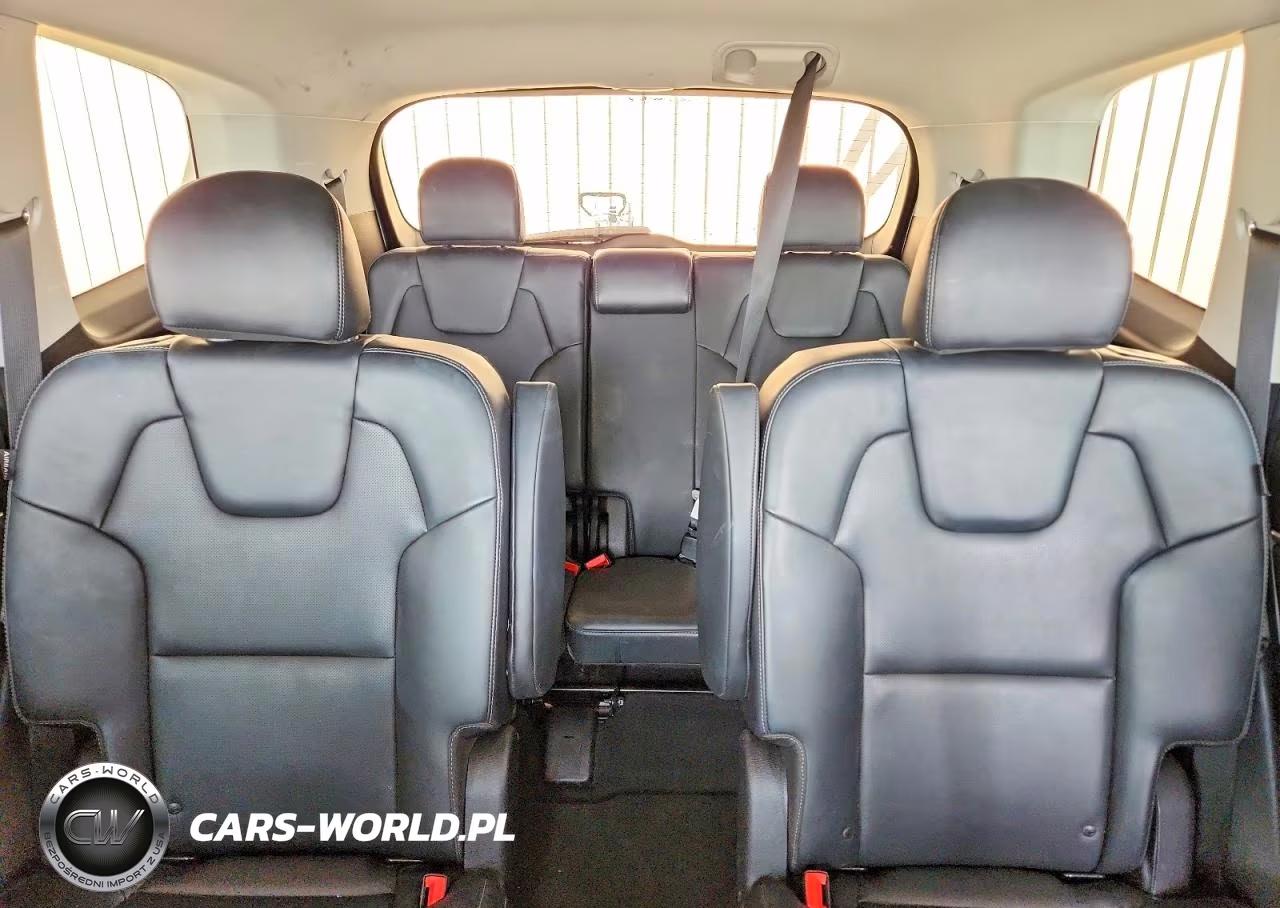 2025 Kia Telluride S VIN:5XYP6DGC5SG588270 - 10
