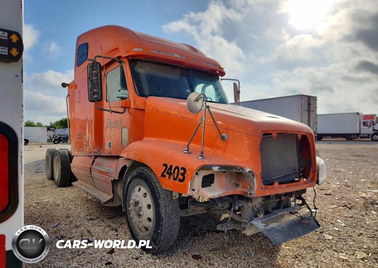 2004 Freightliner Cst120 Truck Cab And Chassis VIN:1FUJBBCG24LM53519 - 4