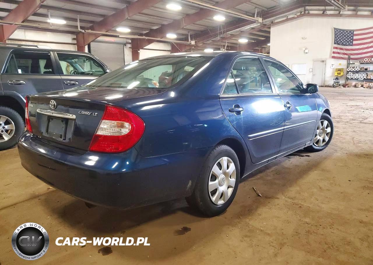 2003 Toyota Camry Le VIN:4T1BE32K63U228572 - 3