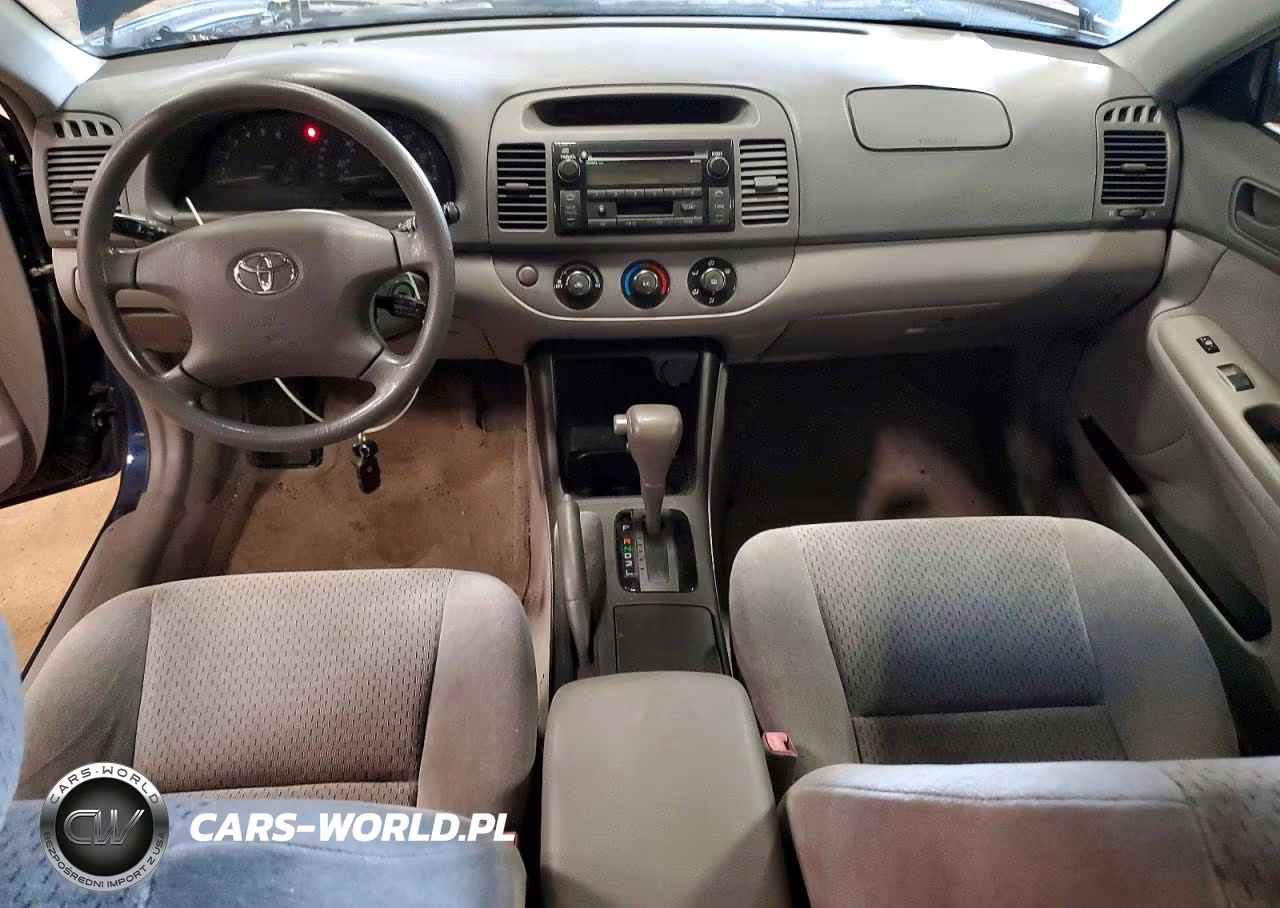 2003 Toyota Camry Le VIN:4T1BE32K63U228572 - 8