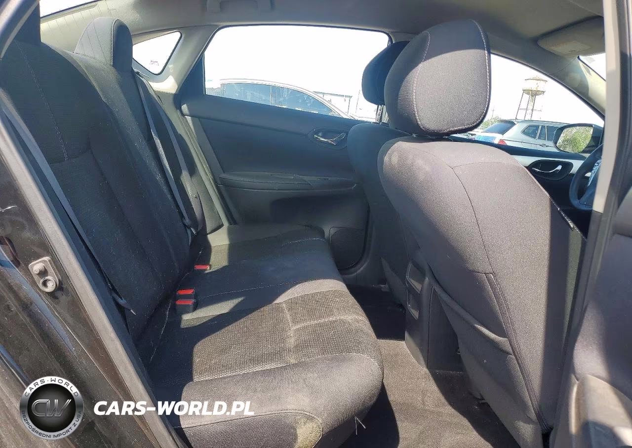 2016 Nissan Sentra S VIN:3N1AB7AP5GY283744 - 10