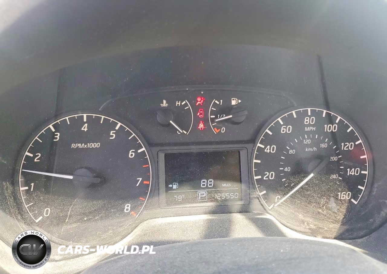 2016 Nissan Sentra S VIN:3N1AB7AP5GY283744 - 9