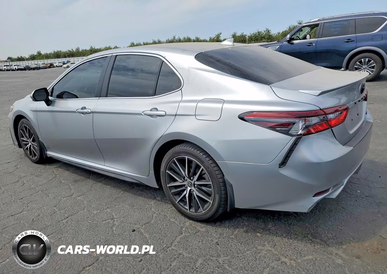 2022 Toyota Camry Se VIN:4T1T11AK2NU647964 - 2