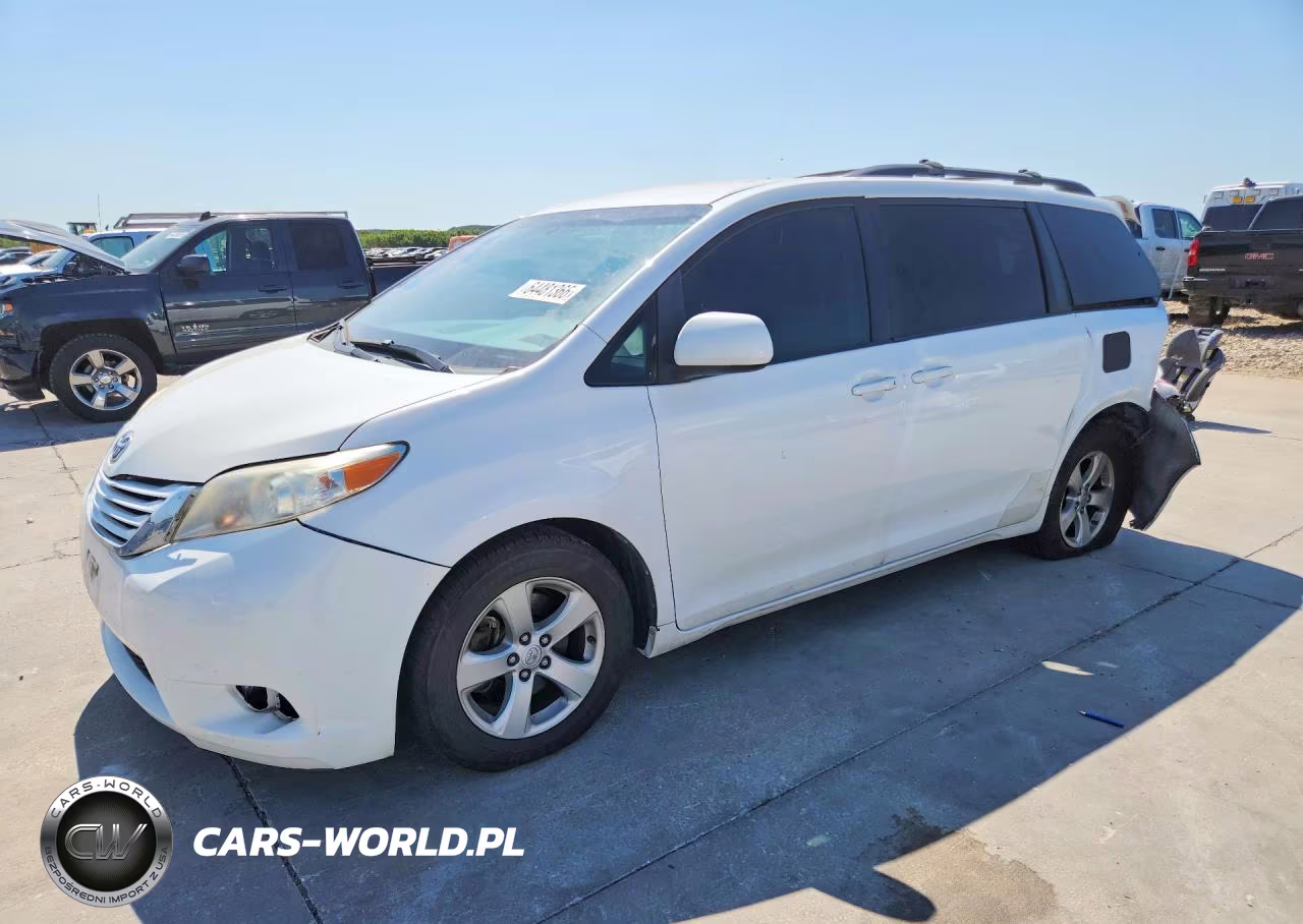 2015 Toyota Sienna Le VIN:5TDKK3DC7FS582418 - 1