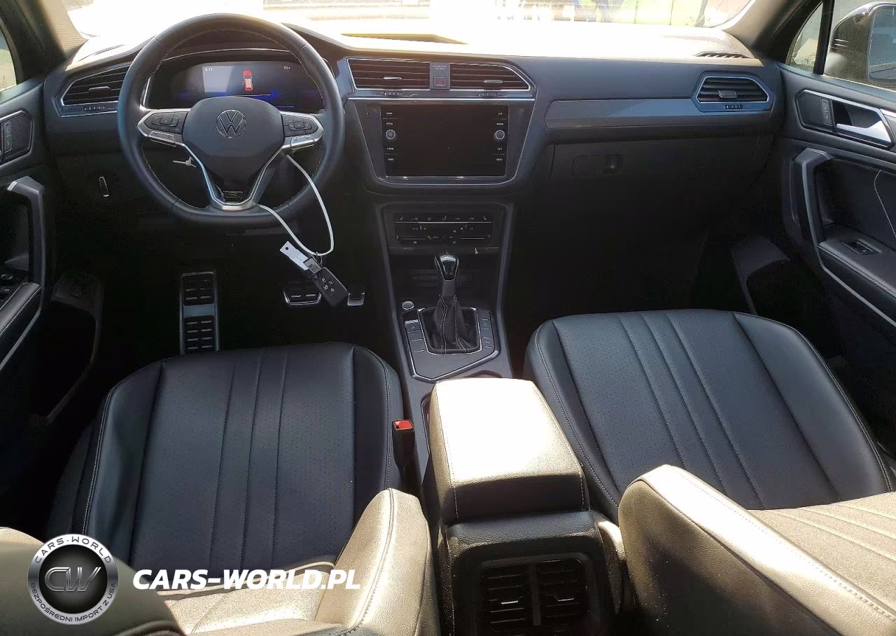 2023 Volkswagen Tiguan Se R-Line Black VIN:3VVCB7AX0PM089962 - 8
