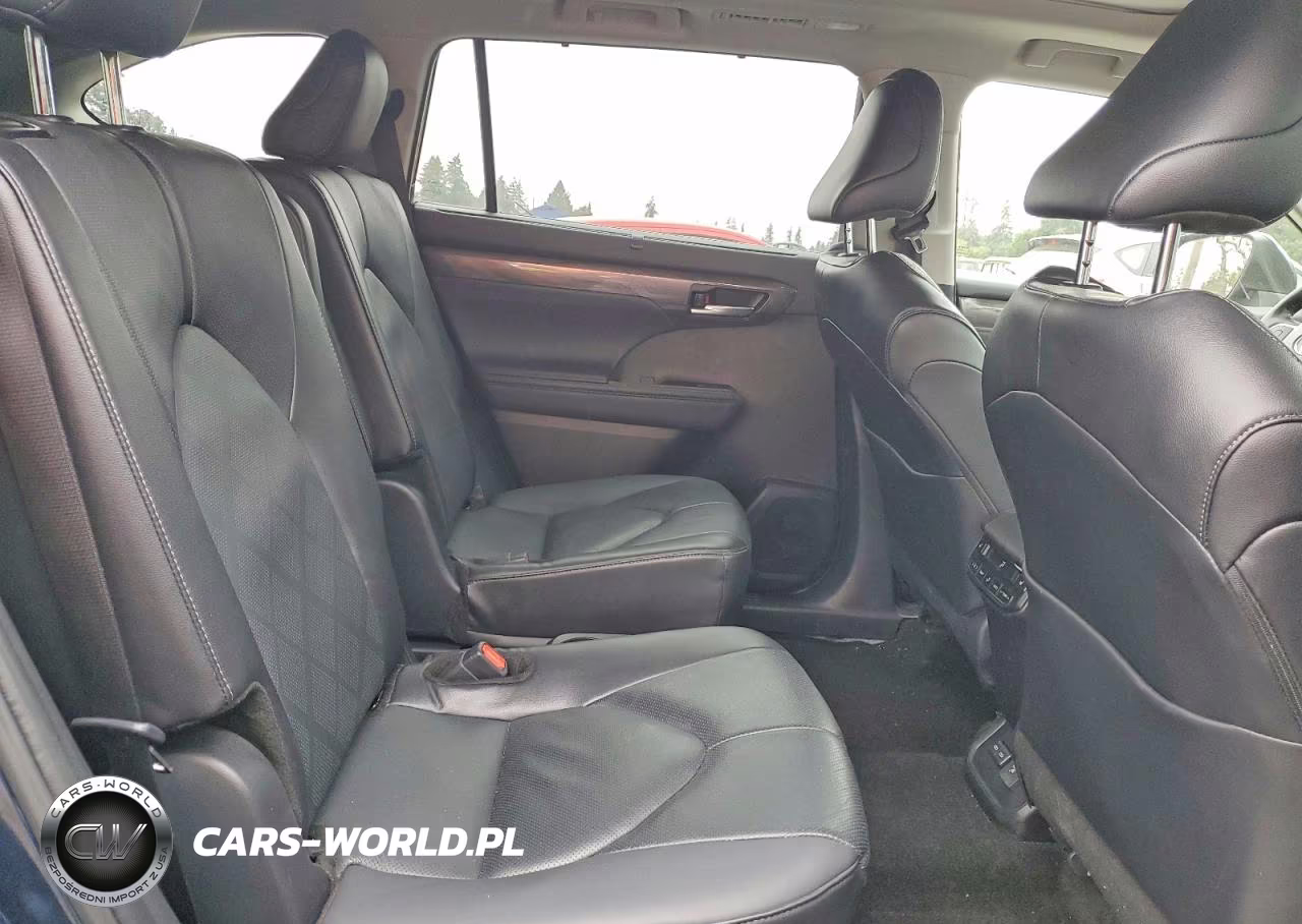 2025 Toyota Highlander Hybrid Platinum VIN:5TDEBRCH1SS662062 - 11