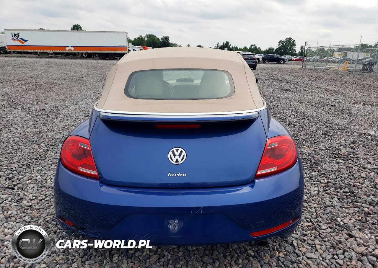 2015 Volkswagen Beetle R-Line VIN:3VW7T7AT1FM800669 - 6