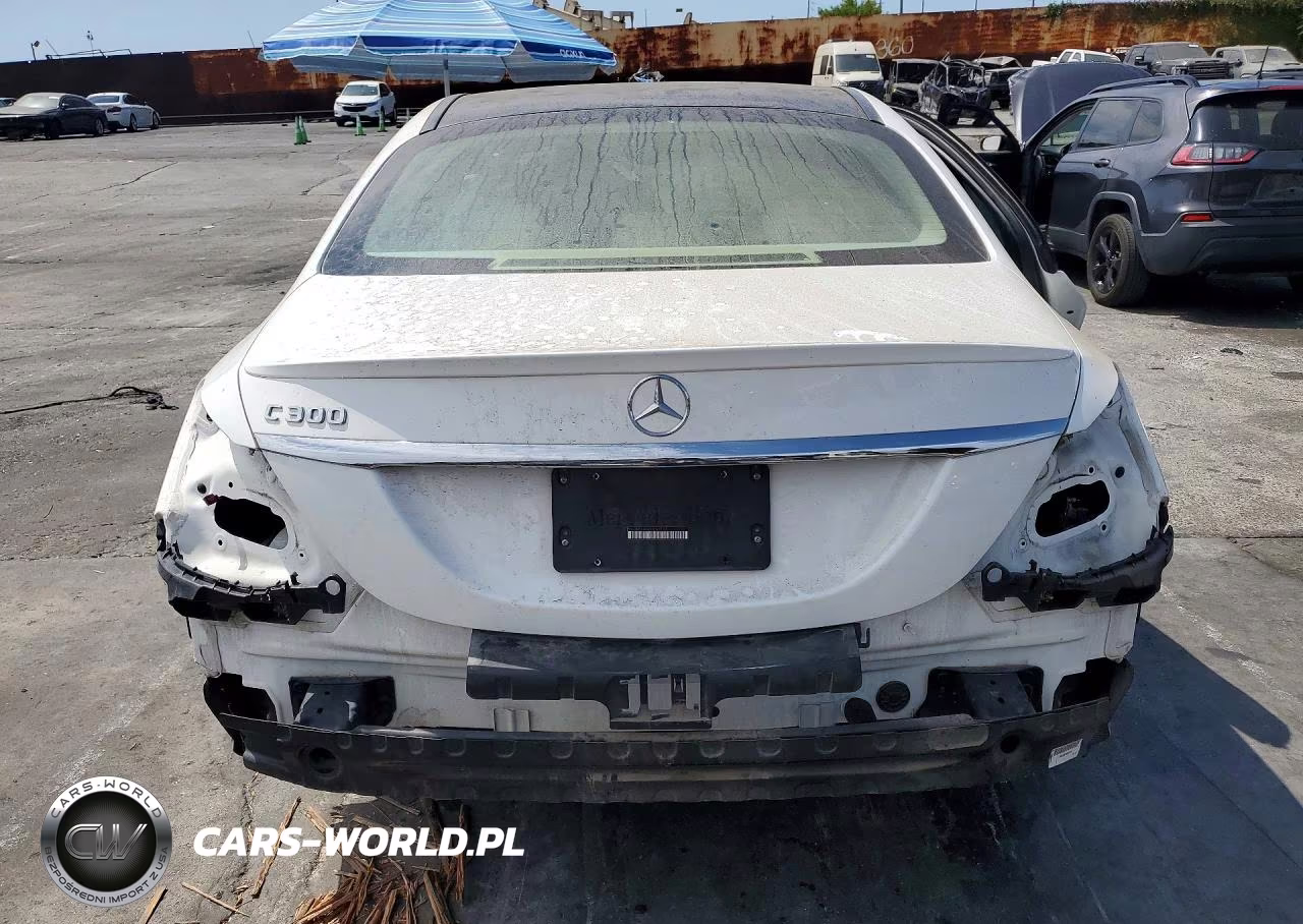 2017 Mercedes-Benz C 300 VIN:55SWF4JB4HU232127 - 6