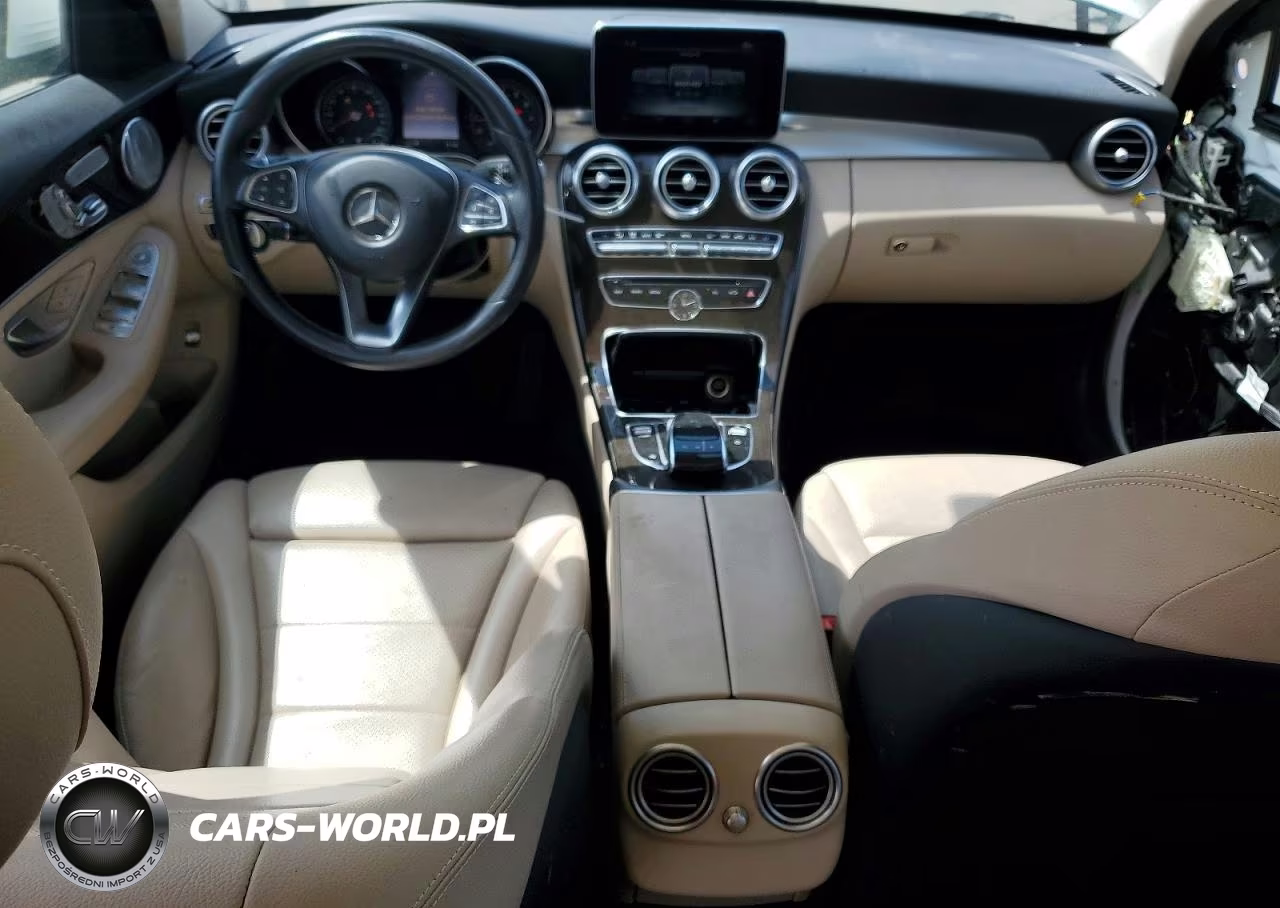 2017 Mercedes-Benz C 300 VIN:55SWF4JB4HU232127 - 8