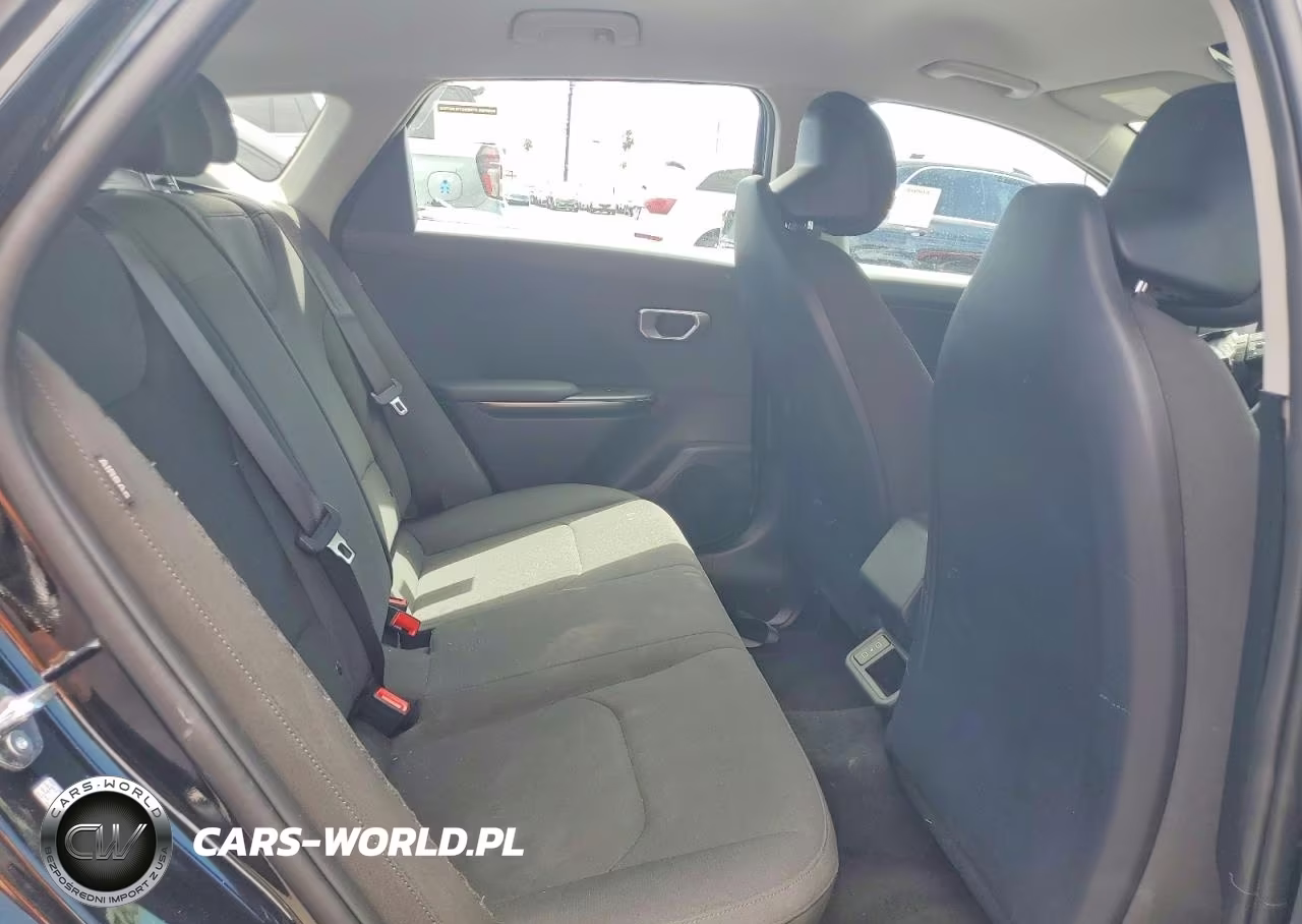 2026 Kia K4 Lxs VIN:3KPFT4DE8TE336795 - 10