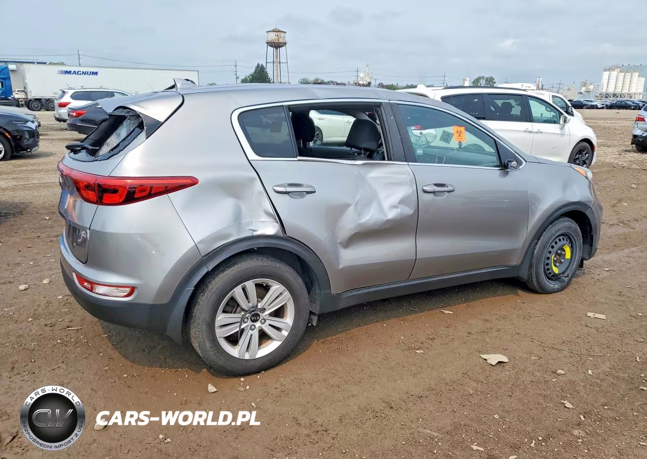 2019 Kia Sportage Lx VIN:KNDPM3AC5K7564122 - 3