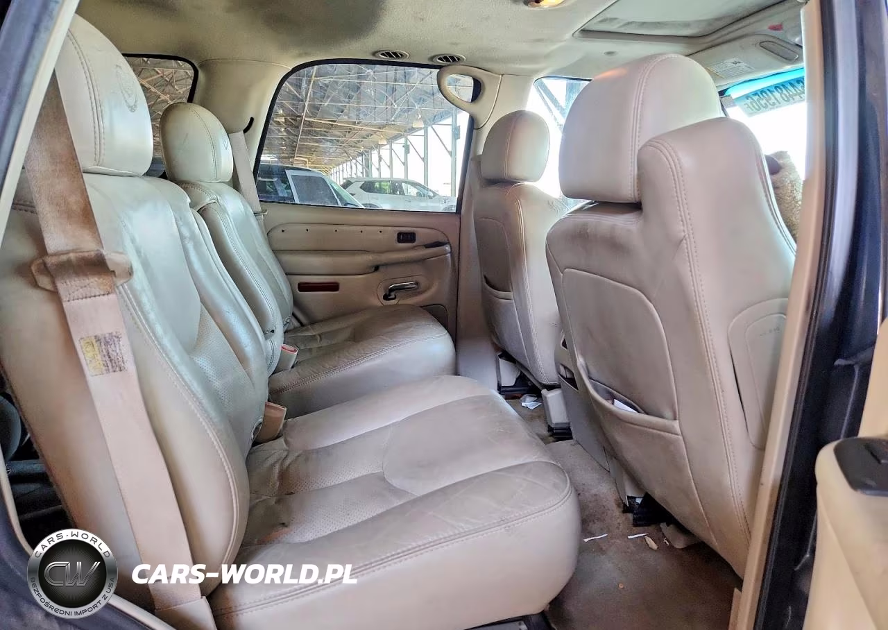 2005 Cadillac Escalade Luxury VIN:1GYEK63N75R221022 - 11
