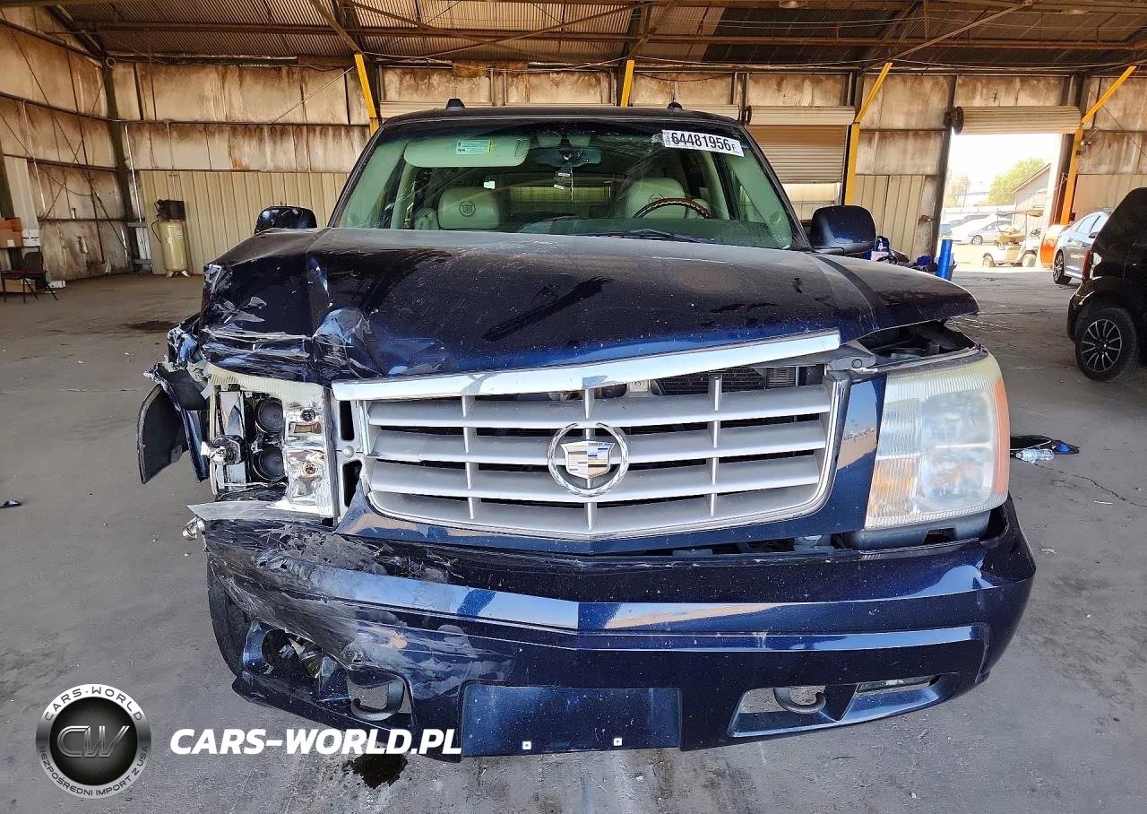 2005 Cadillac Escalade Luxury VIN:1GYEK63N75R221022 - 5