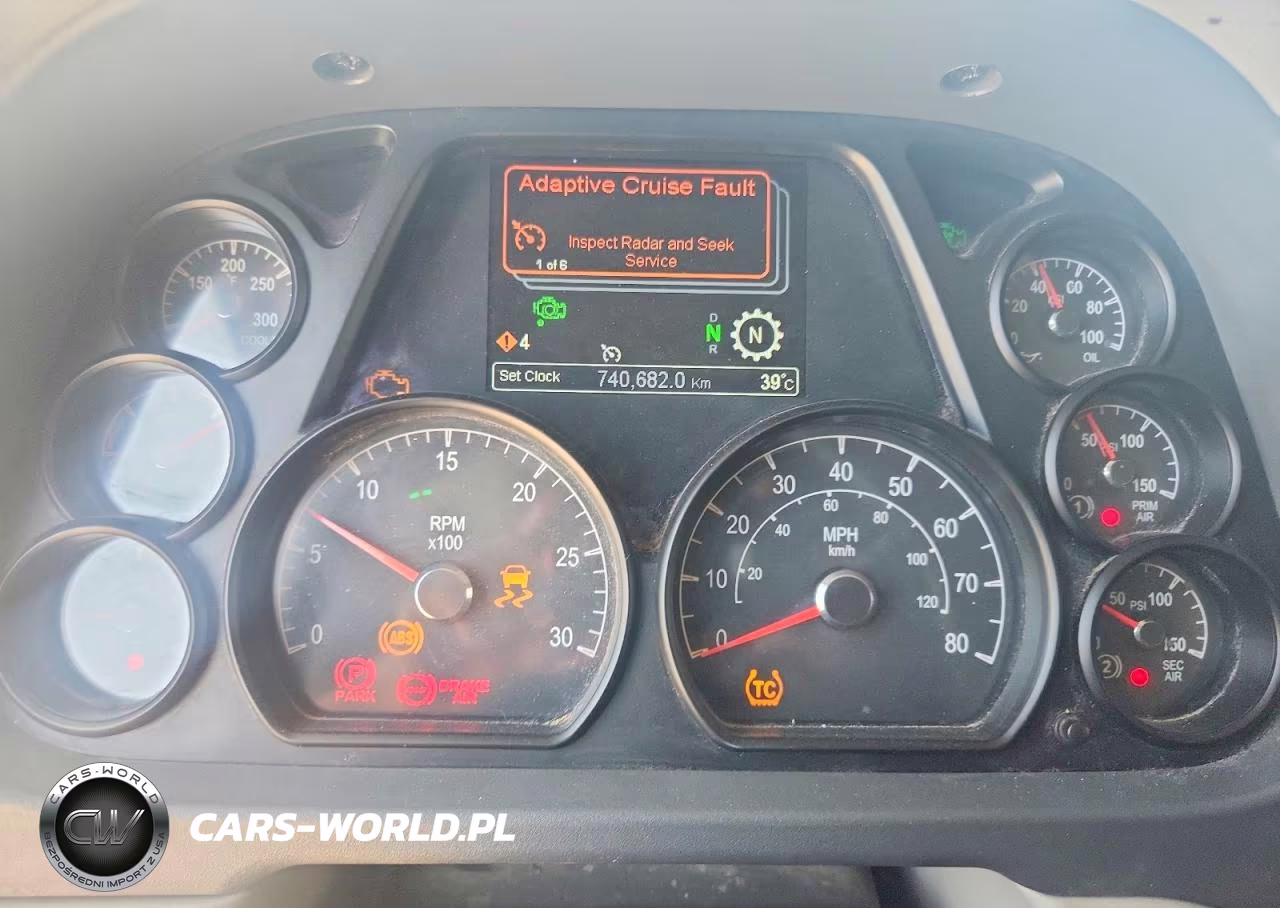 2020 Peterbilt 579 Semi Truck VIN:1XPBD49X6LD650841 - 9